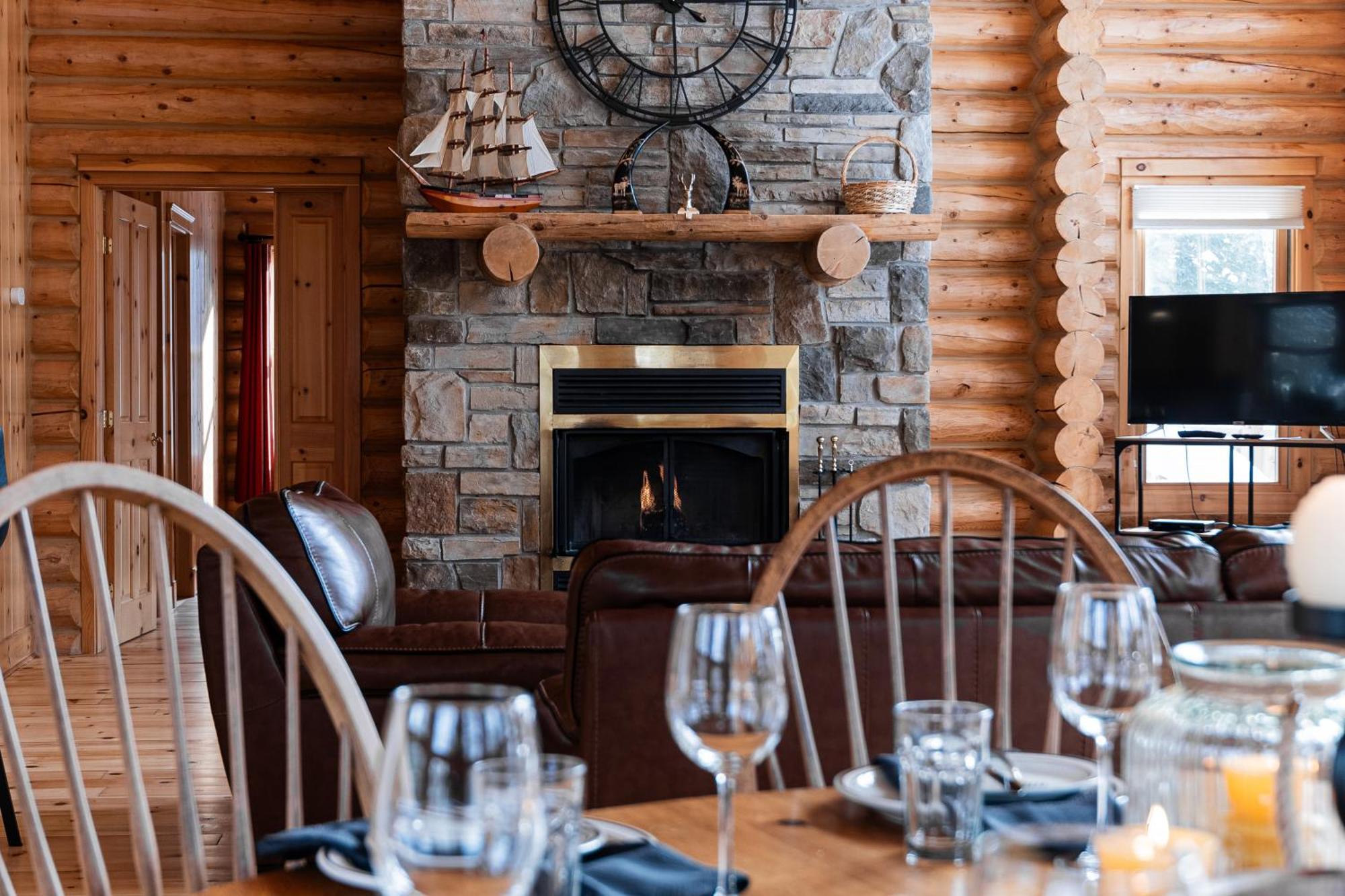 Fiddler Lake Resort Chalet 76 Deer Mille-Isles Ngoại thất bức ảnh